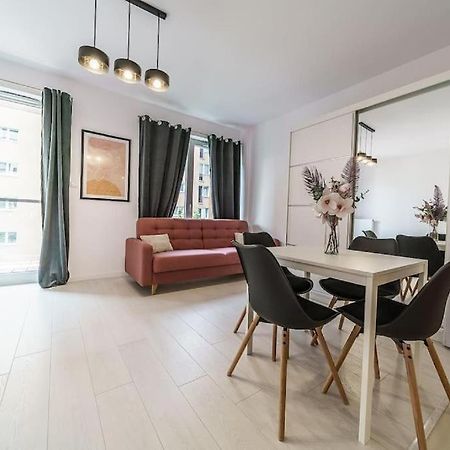 ワルシャワUrbannestgroup - Sienna 65アパートメント エクステリア 写真