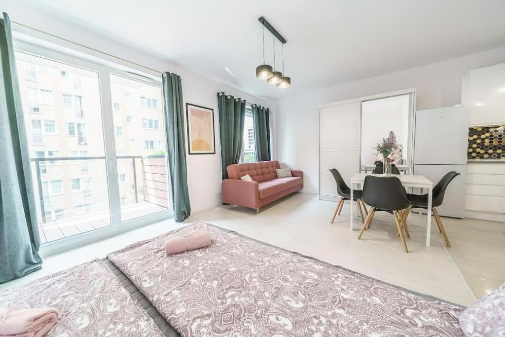 ワルシャワUrbannestgroup - Sienna 65アパートメント エクステリア 写真